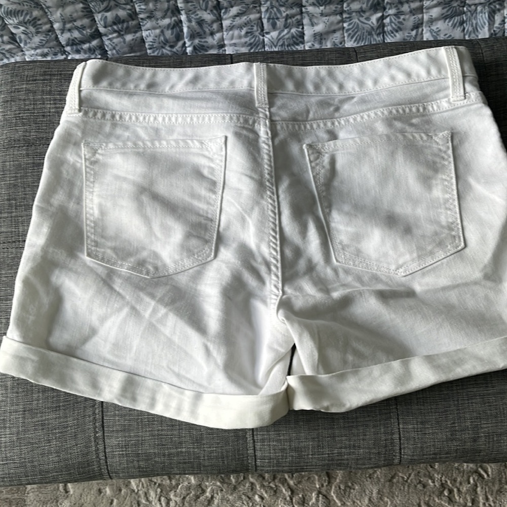 Banana Republic white denim shorts size 29 - Picture 3 of 4